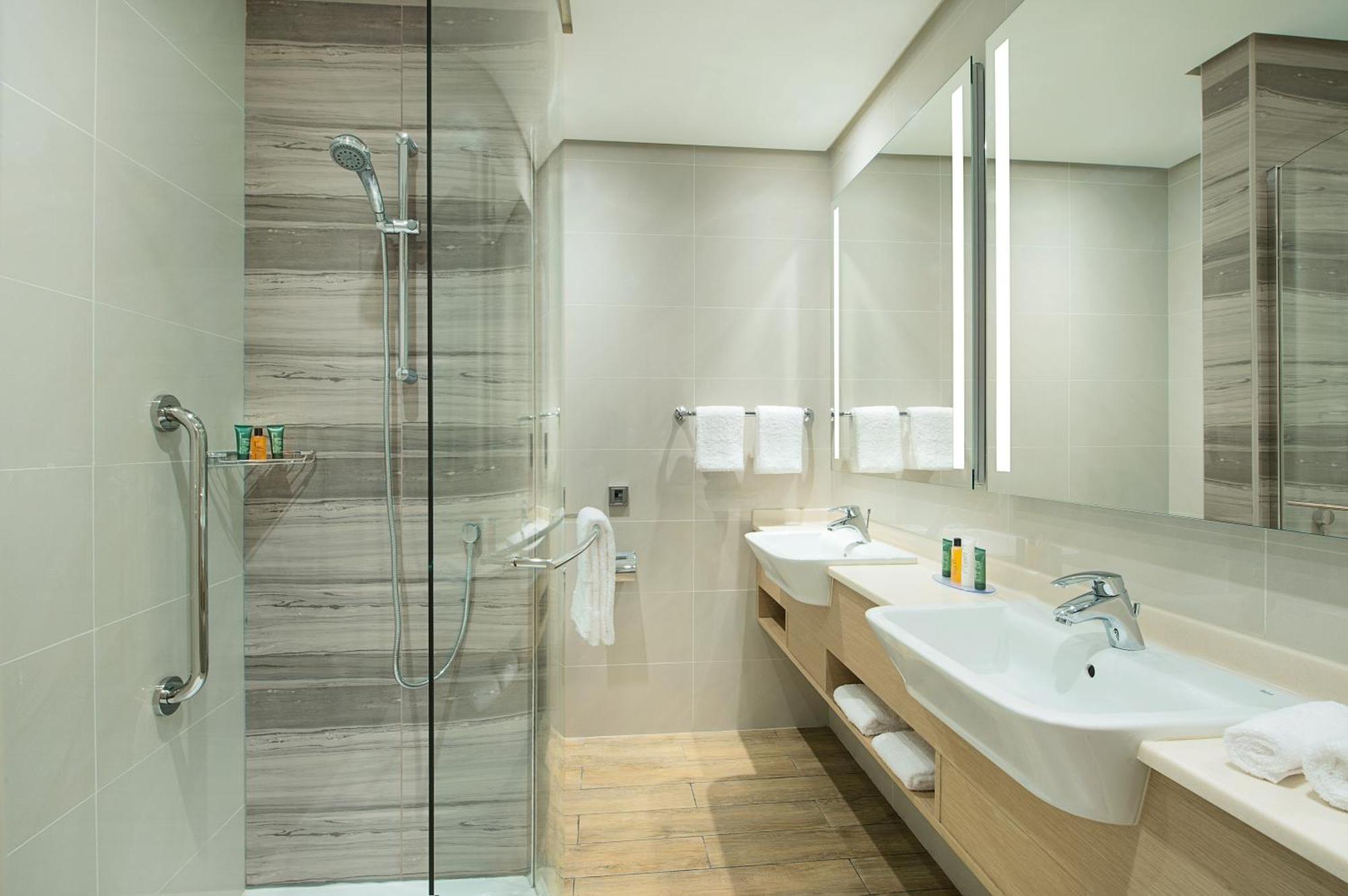 Hilton Garden Inn Al Khobar Exterior foto
